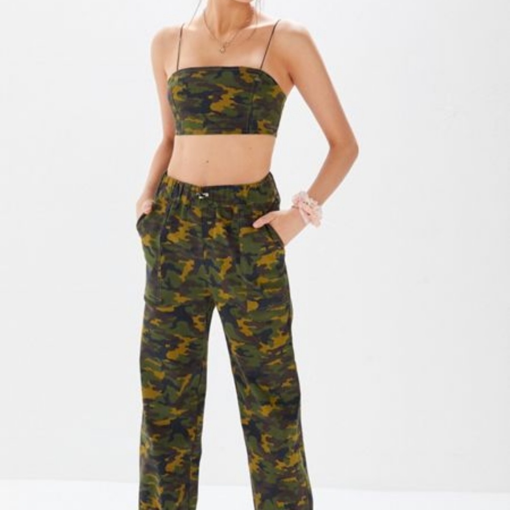 Urban Outfitters Camo Cropped Tank Tube Top